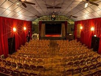 Majestic Theatre at Pomona